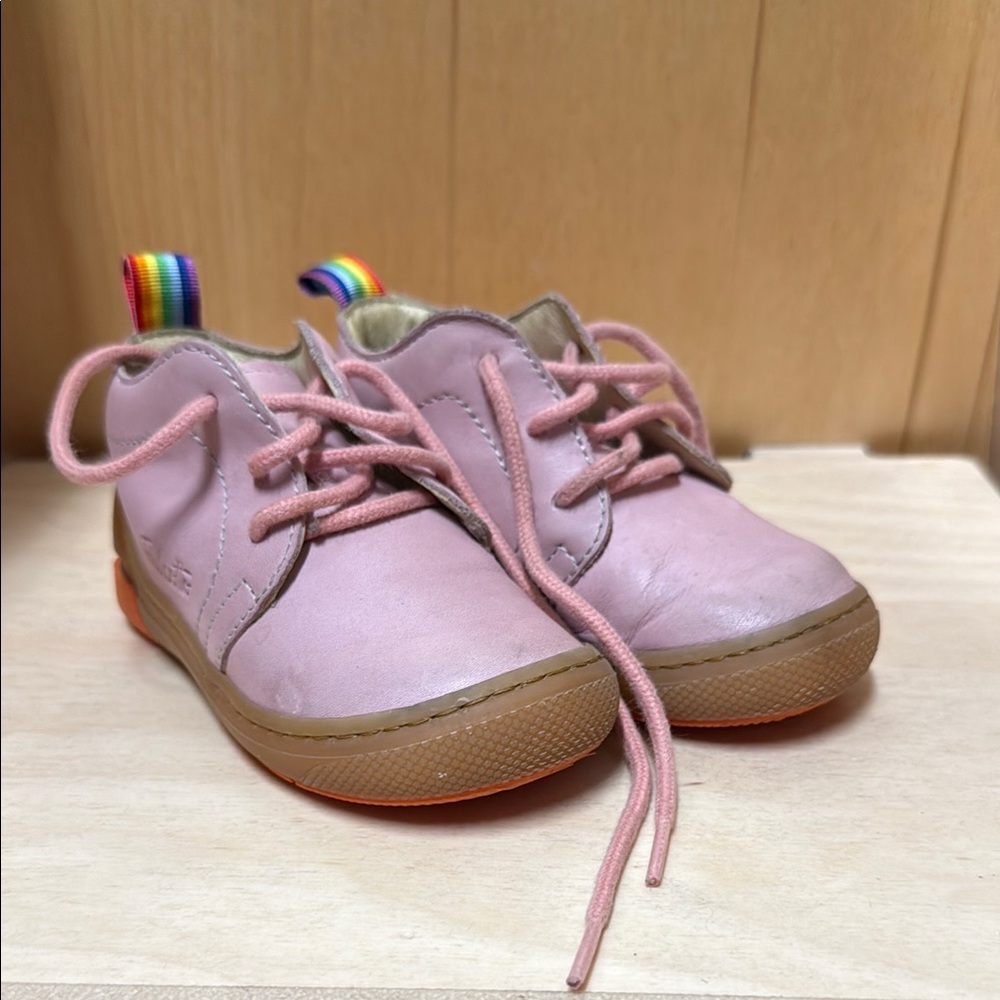 Pink Sneakers with Suede Finish and Lace-Up Design